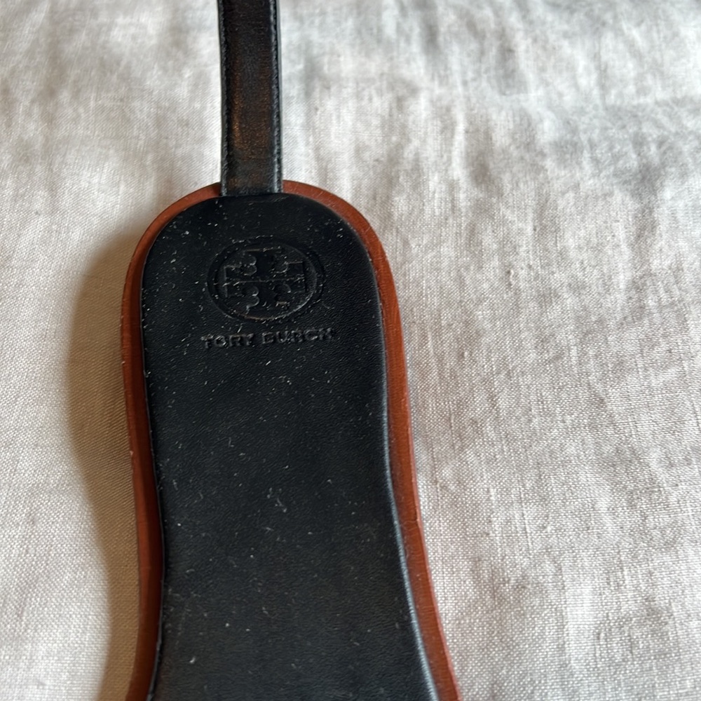Tory Burch Black sandal with brown sole and trim - Picture 3 of 5